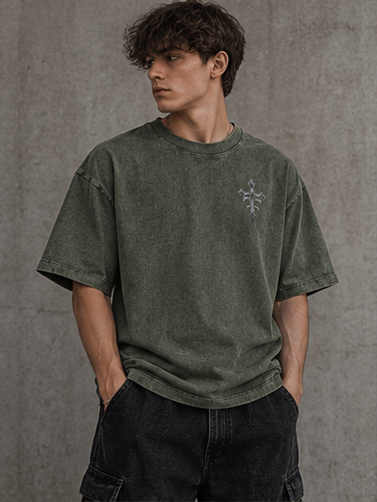 ASCENSION Tee – Rifle Green – Modelansicht vorne